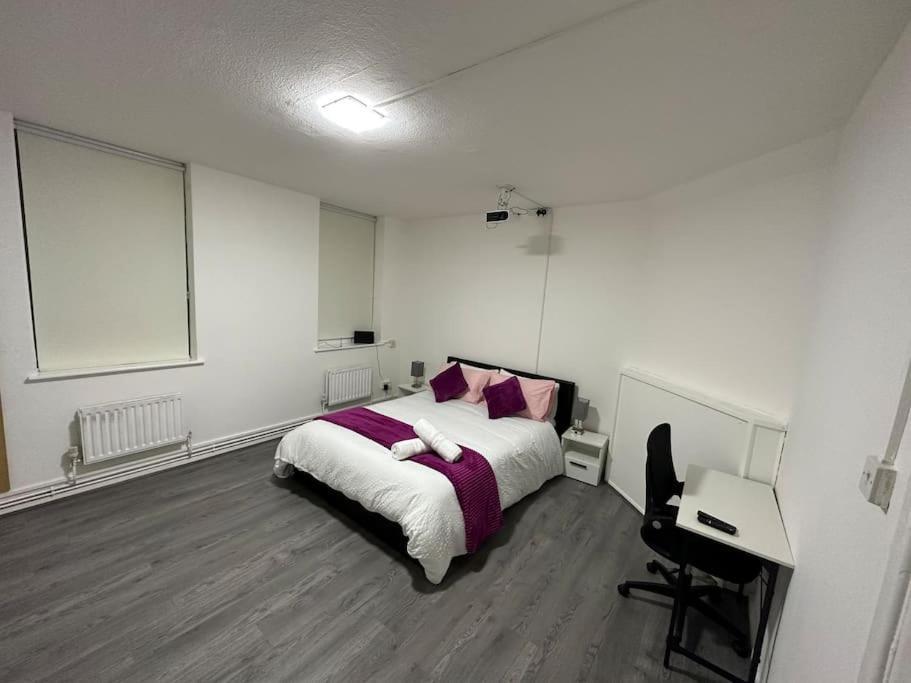 Super Double Bedroom Zone 1 London Exterior foto