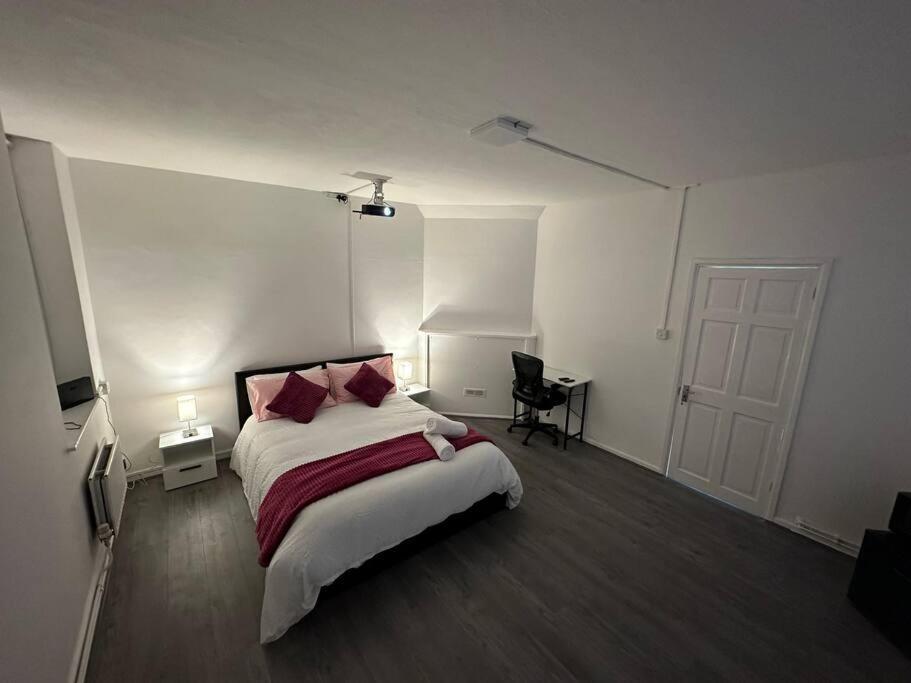 Super Double Bedroom Zone 1 London Exterior foto